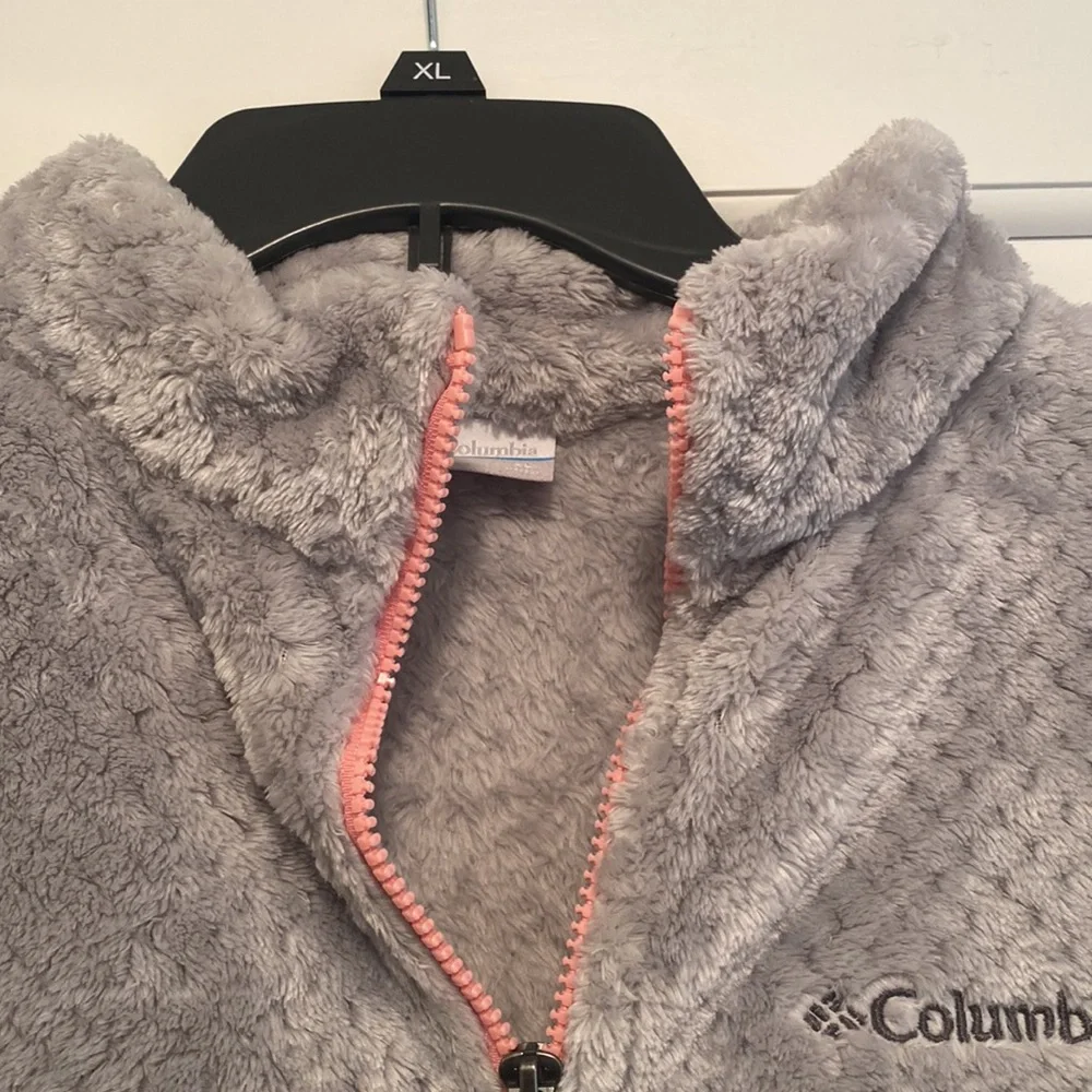New Columbia jacket - Picture 8 of 10